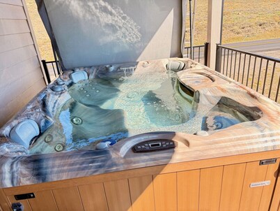 New Cabin Steps from Scofield Reservoir—Adventure-Ready & Stylish