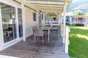 Mobile Home | Balcony