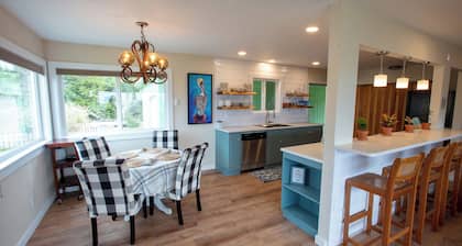 Oceanview Escape – Pet Friendly, Family Ready, Near Waldport Beach