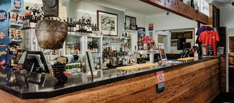 Bendemeer Hotel