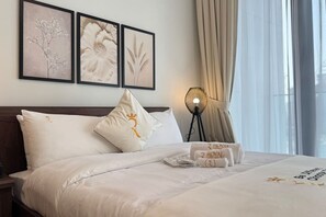 1 habitación, tabla de planchar con plancha, wifi y ropa de cama