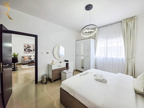 Stylish 1BR with Dining, Balcony & Kitchen Al Reef