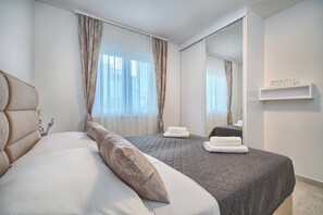 Strygejern/strygebræt, Wi-Fi, sengetøj