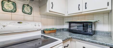 Fridge, microwave, coffee/tea maker, ice maker