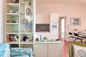 Apartamento estándar, 2 habitaciones, 2 baños (Hanbury Apt Pool And Sea) | Cocina privada