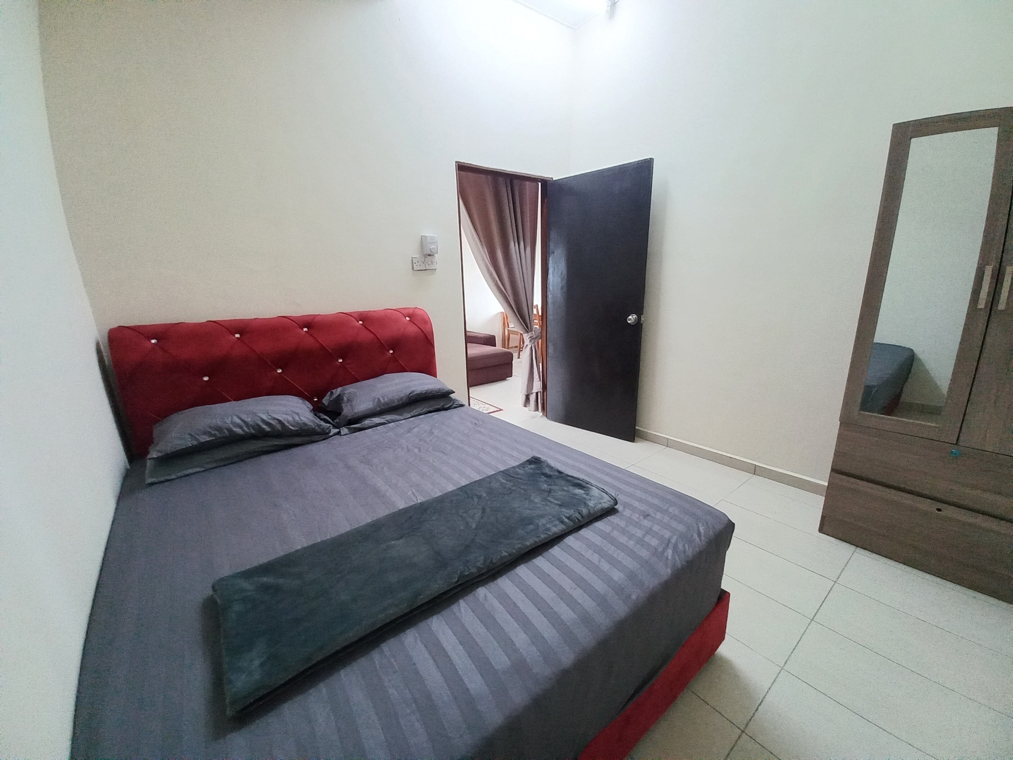 2 chambres, fer et planche à repasser, Wi-Fi gratuit