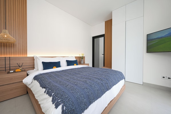 Vila, vista para a piscina | Wi-Fi de cortesia, roupa de cama