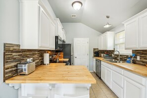 Microwave, oven, stovetop, dishwasher