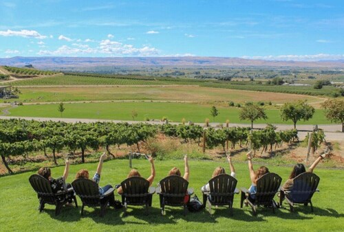 Happy Hazel-King Suite • Game Room • Fire Pit • Pet Friendly • Spacious Yard • Boise