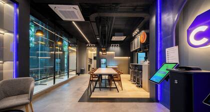 CRiB by Bobobox, Kuningan, Jakarta