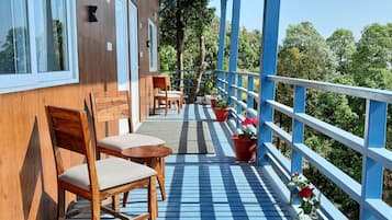 Premium-Doppelzimmer, Bergblick | Blick vom Balkon