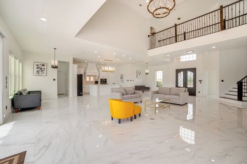 Sprawling Countryside Home in Dallas Area