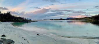 Remote & Charming Island Getaway in a Norwegian Cottage w/Boat & hidden Beaches