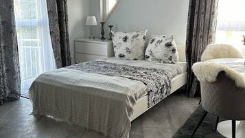 1 Schlafzimmer, Schreibtisch, Bügeleisen/Bügelbrett, kostenloses WLAN