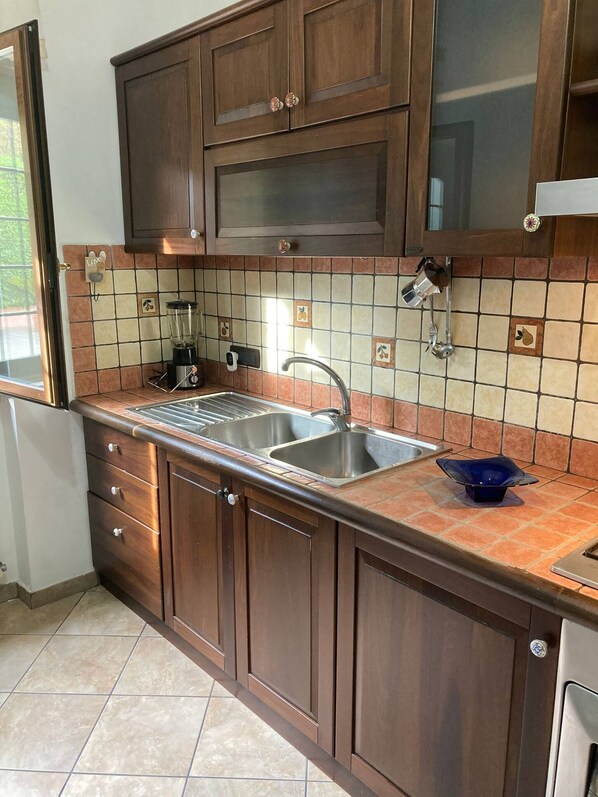 Interior - Charming Villa in Velletri, Italy - Perfect for a Relaxing Getaway (Velletri)