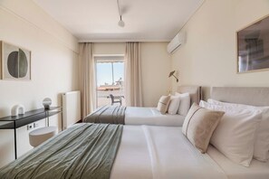 3 bedrooms, desk, soundproofing, iron/ironing board