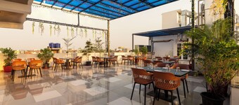 Treebo Premium Gateway Triveni