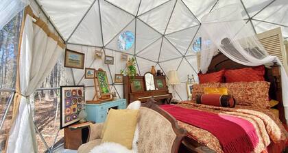 Artistic retreat dome with piano near Lake Oconee