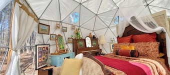 Artistic Forest Dome Escape Near Lake Oconee