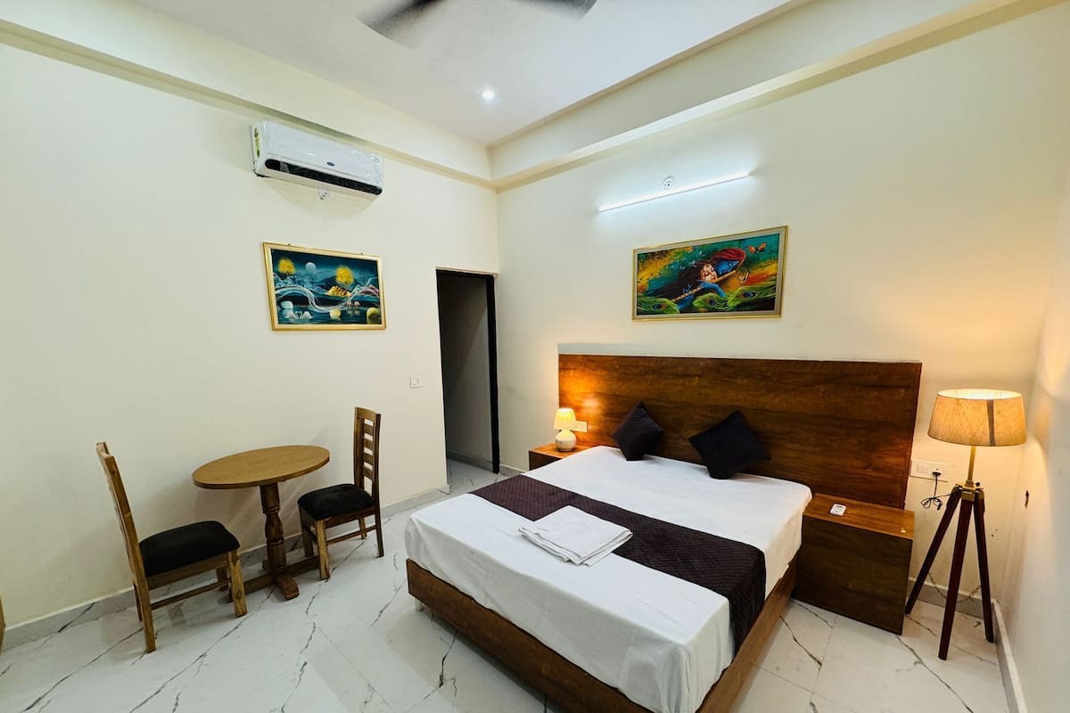 Deluxe Room | Free WiFi