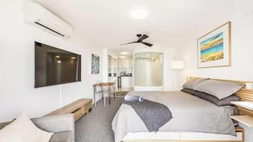 Apartment, Ocean View | Iron/ironing board, free WiFi