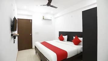 Deluxe Double Room, City View | Free WiFi