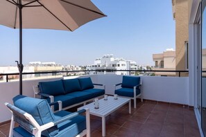 Lejlighed - 3 soveværelser - balkon - byudsigt | Balkon