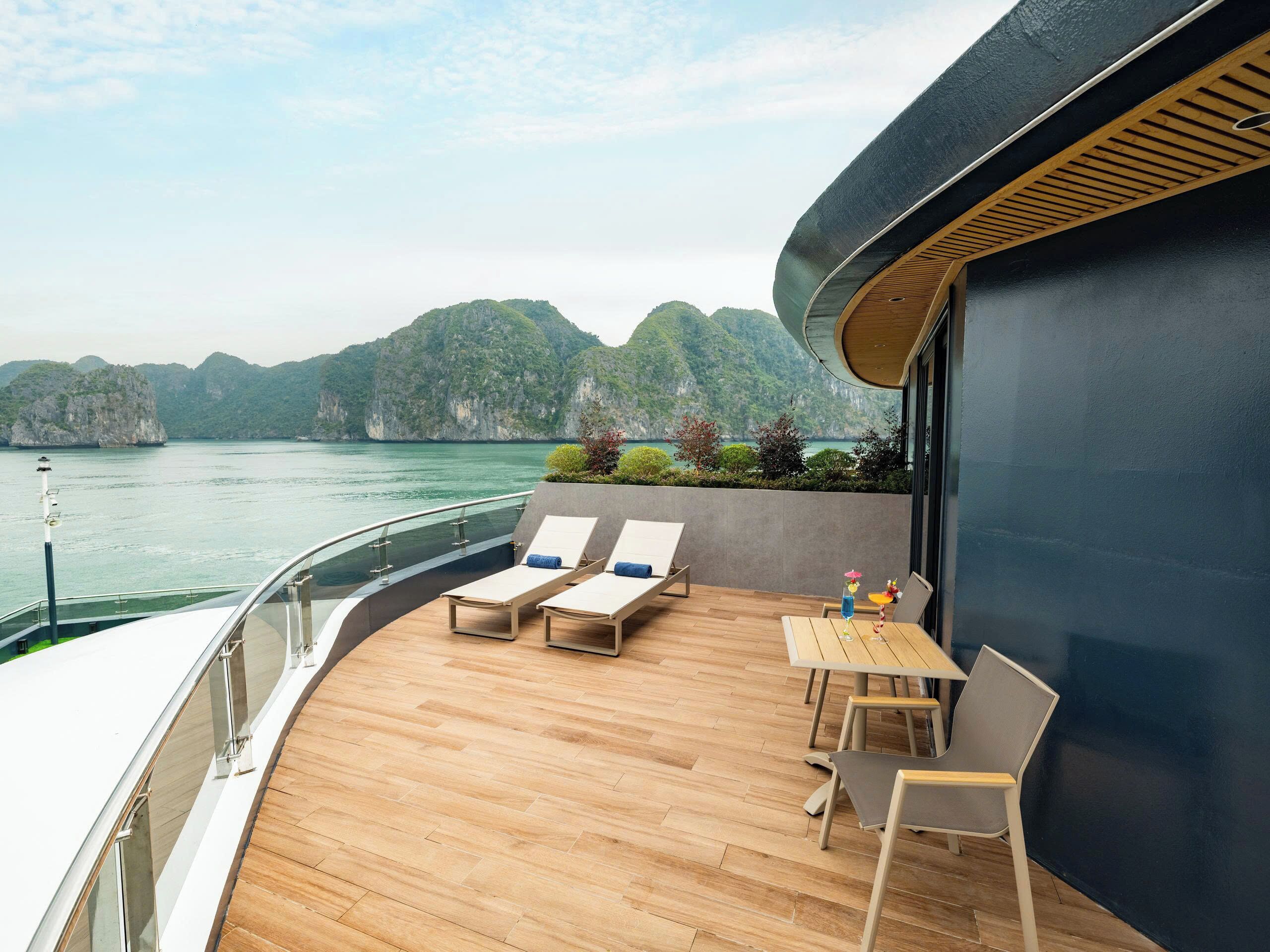 エグゼクティブ スタジオスイート バルコニー シービュー | テラス / パティオ