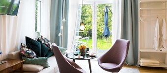 Apartment Am Apfelbaum, 45 sqm, Balcony, 1 Living-/Bedroom, max. 4 Persons