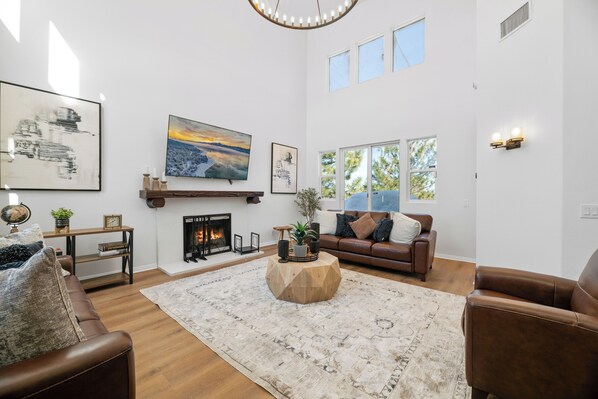 TV - The Bear House (Big Bear City)