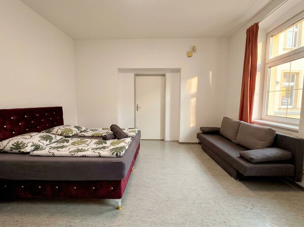 Basic Room | Interior