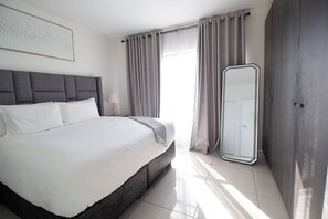 2 soverom, strykejern/-brett, wi-fi og sengetøy