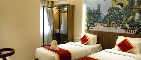Free WiFi, bed sheets