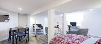 A Modern Private Basement Suite – Richmond Hill