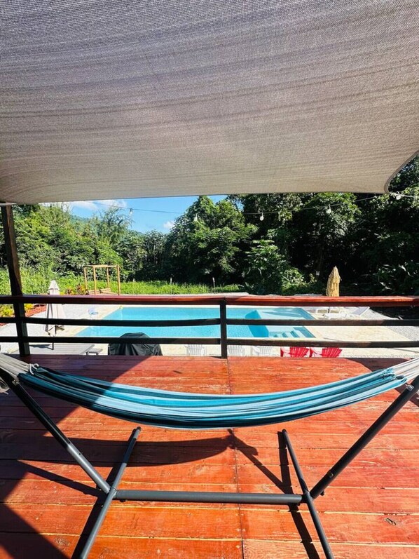 Pool - Casa El Yunque: Private Pool & River (Naguabo)