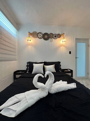 2 chambres, bureau, Wi-Fi gratuit, draps fournis