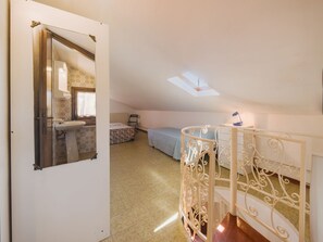 3 bedrooms, Internet