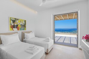 5 bedrooms, iron/ironing board, WiFi