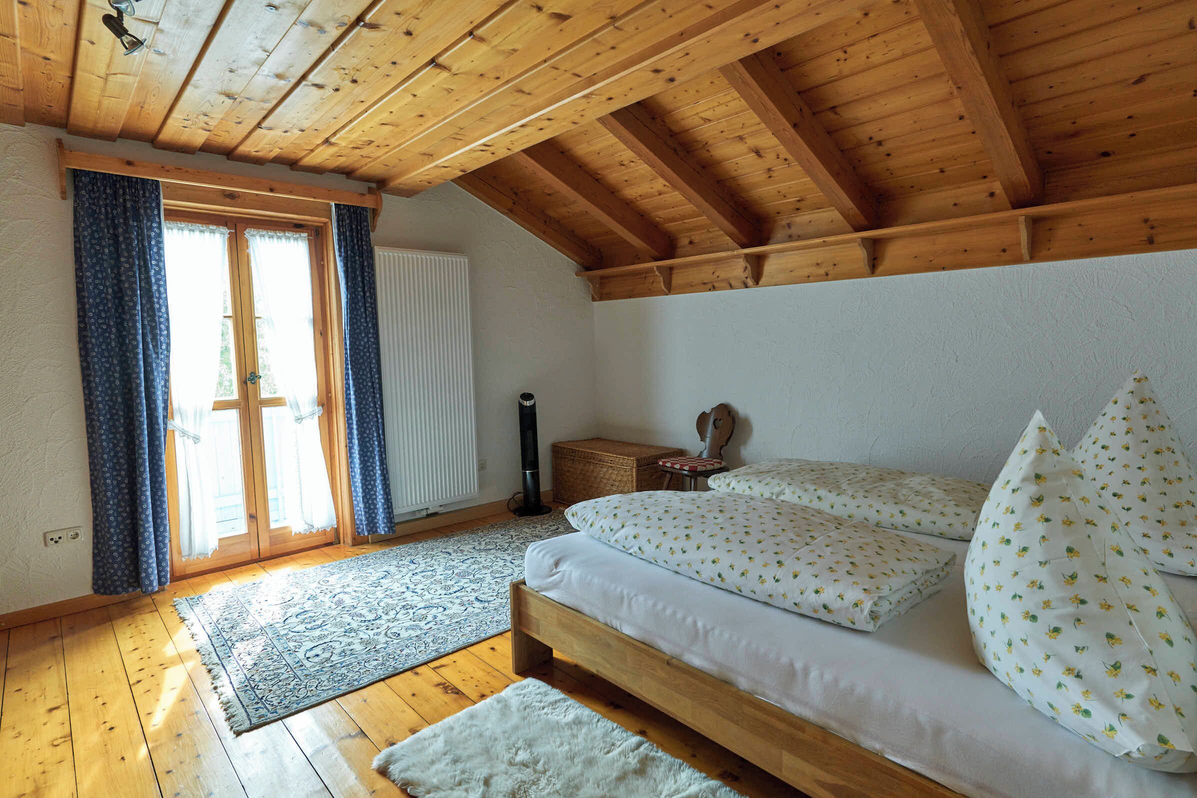 4 Schlafzimmer, Bügeleisen/Bügelbrett, WLAN, Bettwäsche