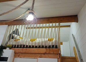 2 slaapkamers, reisbedje, gratis wifi, beddengoed