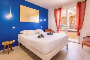 2 chambres, fer et planche à repasser, lit de bébé portatif, Wi-Fi