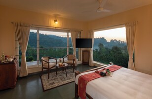 Classic Double Room, Non Smoking, Housekeeping - Tranquility Room | Cortinas opacas y sistema de insonorización