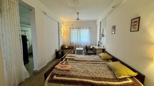 1 bedroom, iron/ironing board, bed sheets