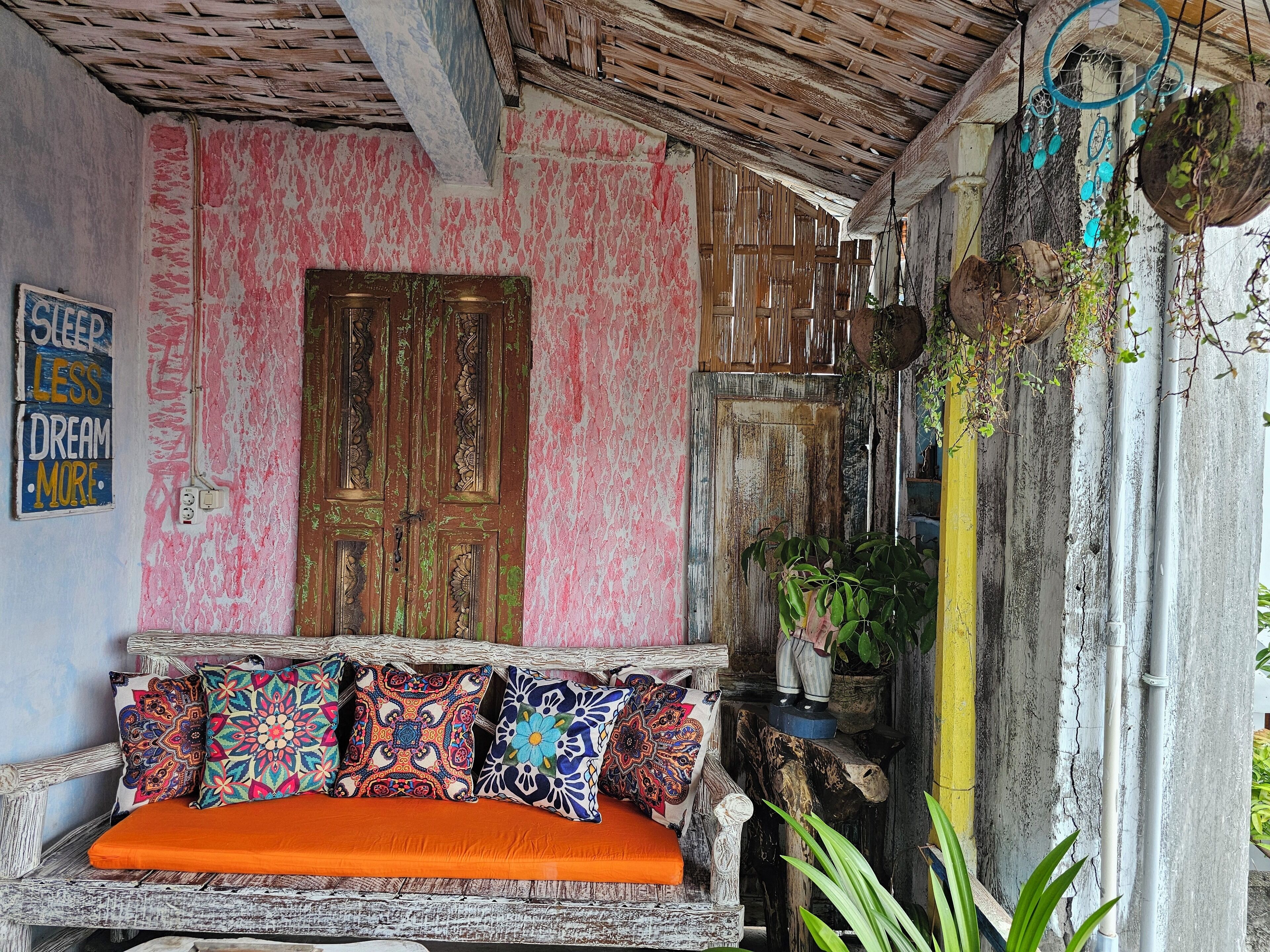 Standard Double Room, Balcony, Garden View | Individually decorated, individually furnished, bed sheets