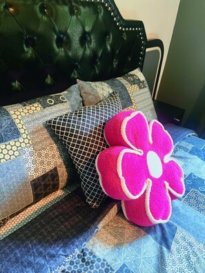 4 Schlafzimmer, BĂŒgeleisen/BĂŒgelbrett, WLAN, BettwĂ€sche