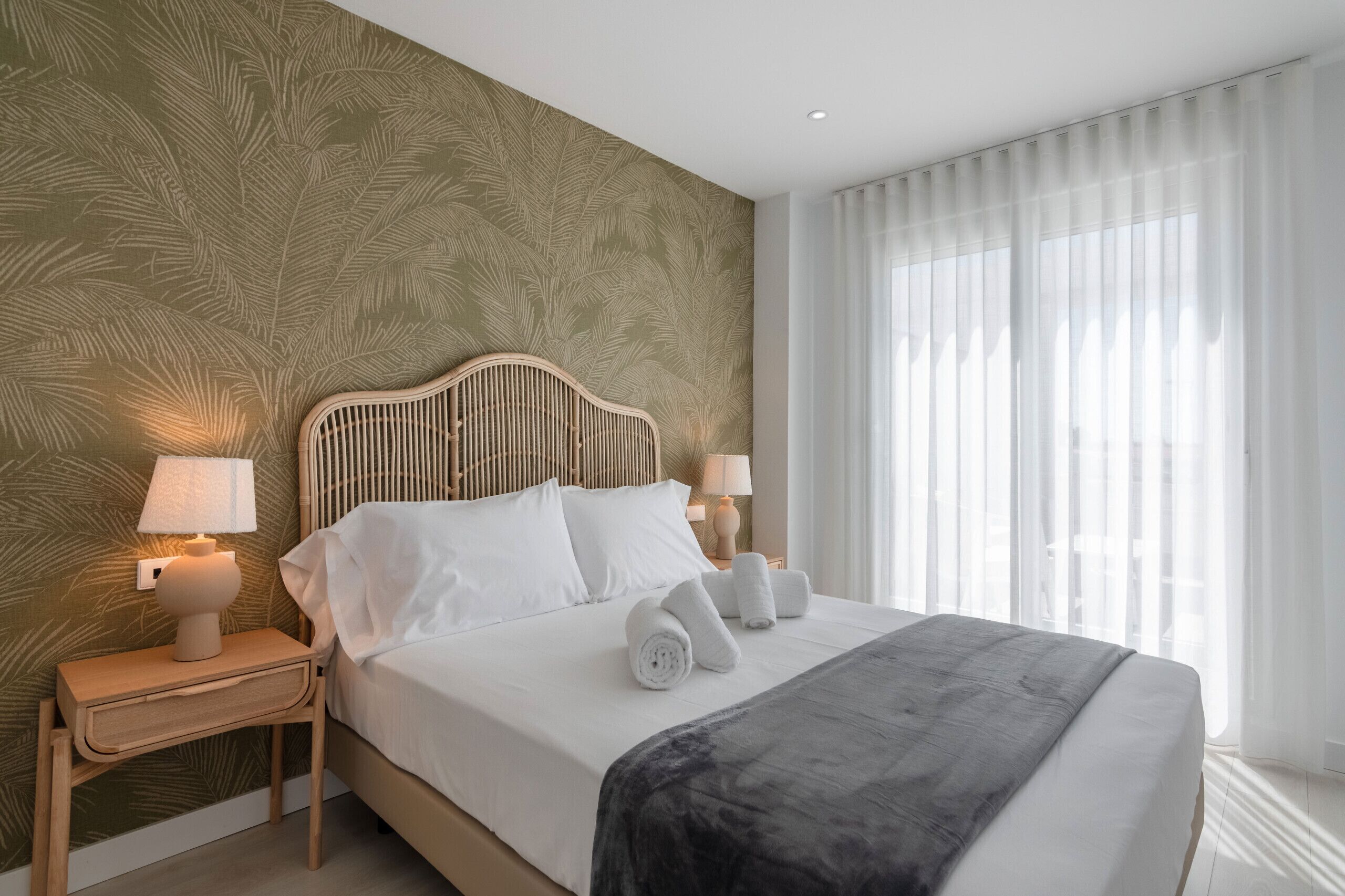 2 chambres, fer et planche à repasser, Wi-Fi gratuit, draps fournis