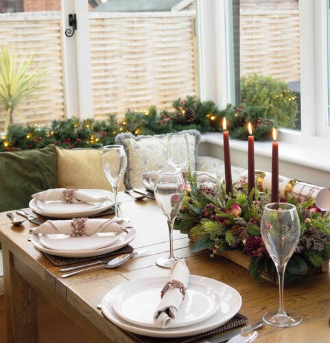 Homely Cottage near Paultons Park with hot tub