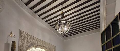 Deluxe Double Room | Free WiFi