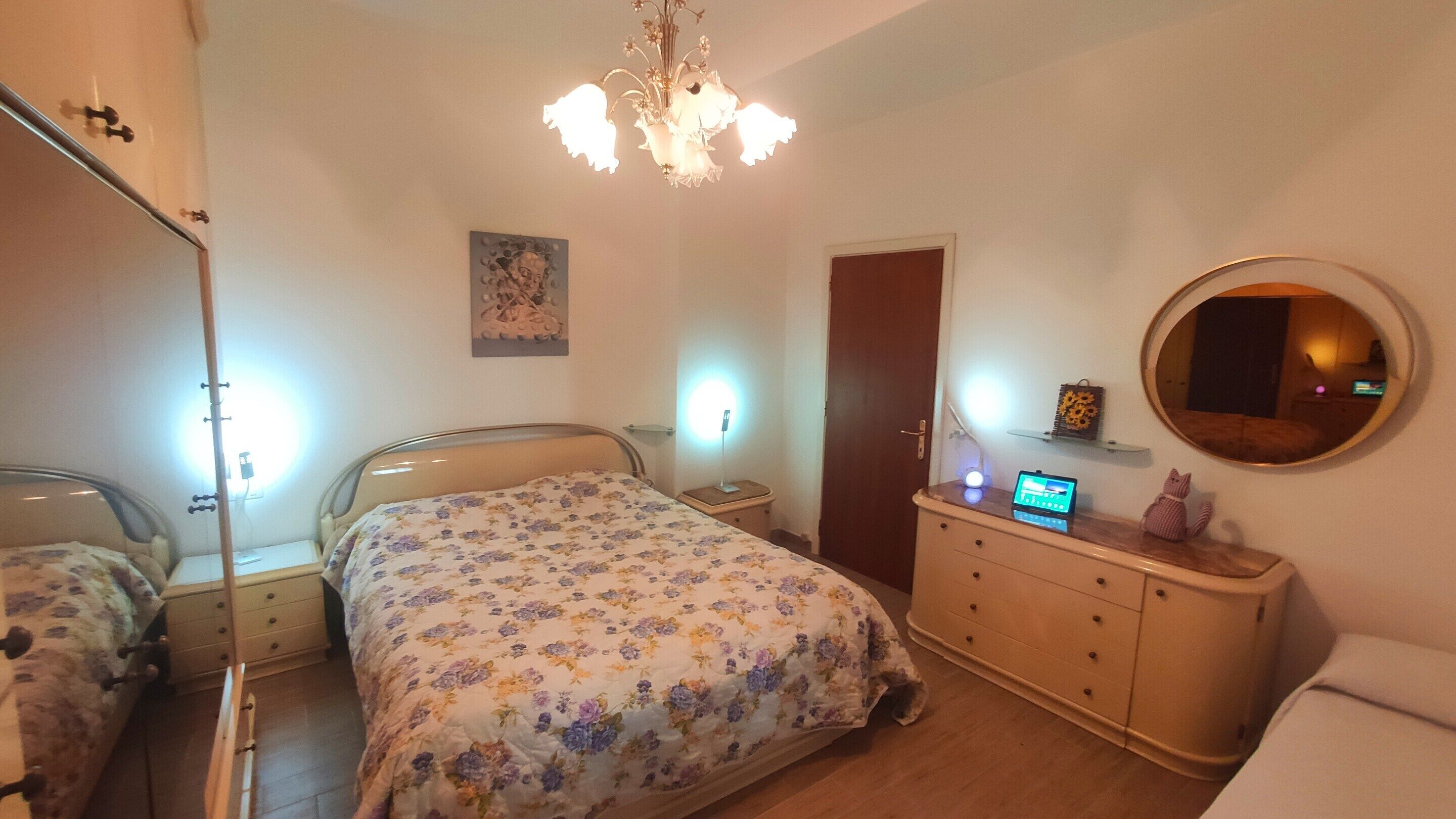 Classic-talo, 2 makuuhuonetta | 9 makuuhuonetta, yksilöllisesti kalustettu, vuodevaatteet