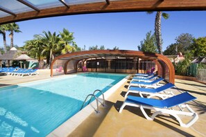 Outdoor pool, a heated pool - Caravan Park Camping L"air Marin, Vias-plage (Vias)